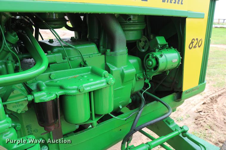 image for item DD8280 1958 John Deere 820 tractor