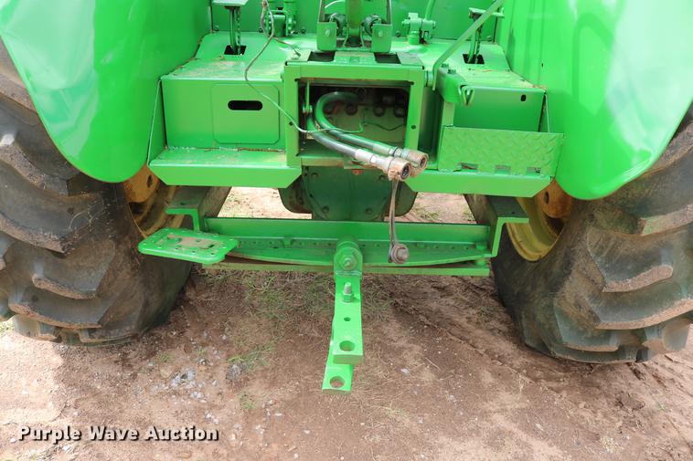 image for item DD8280 1958 John Deere 820 tractor