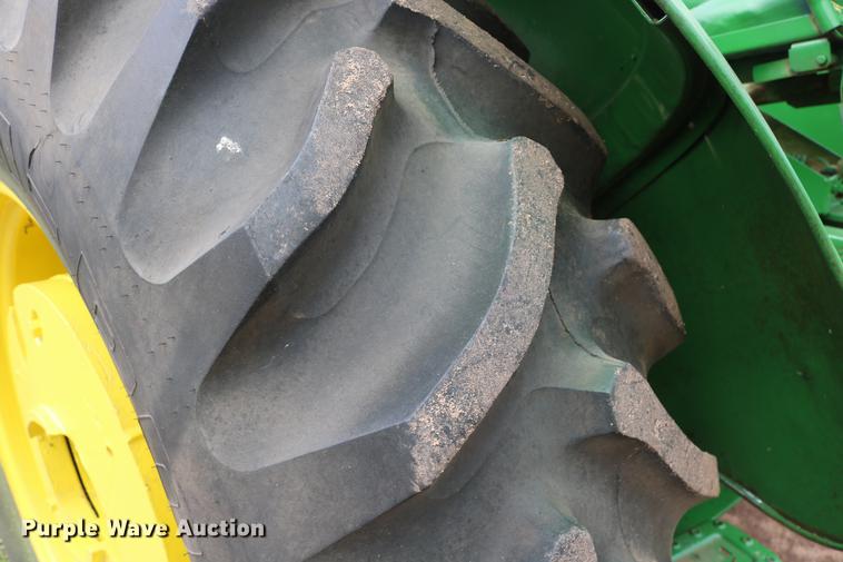 image for item DD8280 1958 John Deere 820 tractor