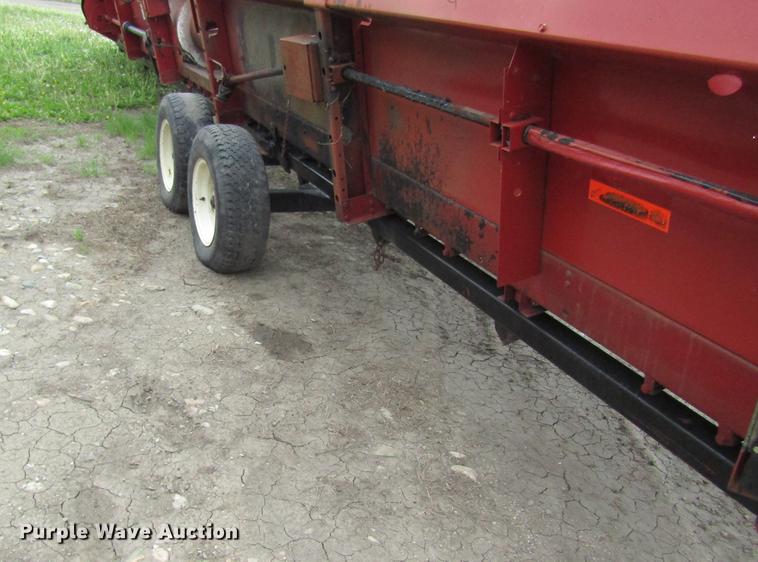 image for item DD8443 Header trailer