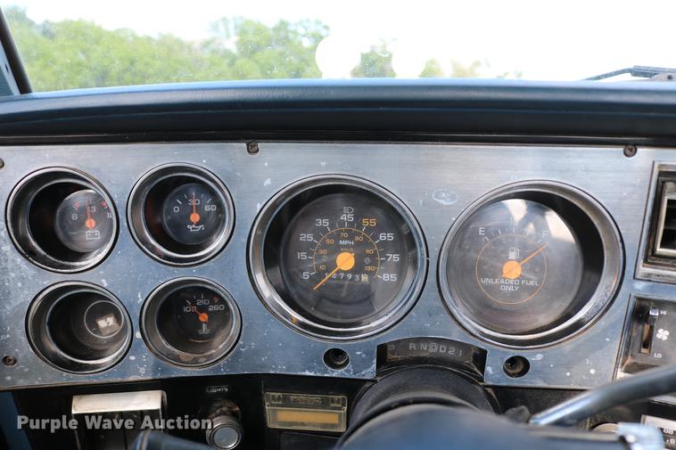 image for item DD8787 1984 Chevrolet Silverado K10 pickup truck