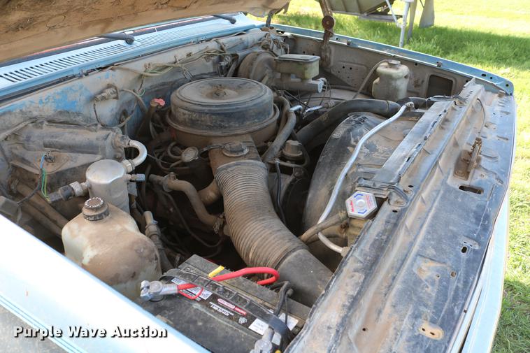 image for item DD8787 1984 Chevrolet Silverado K10 pickup truck