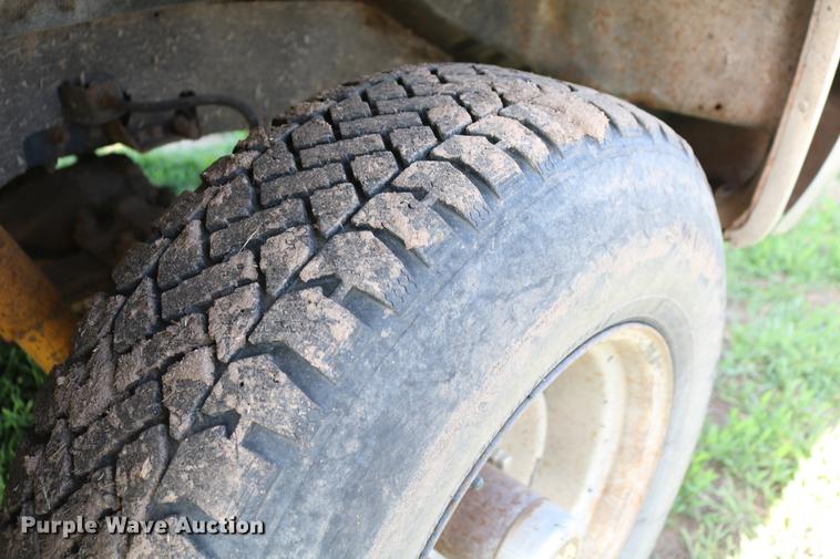 image for item DD8787 1984 Chevrolet Silverado K10 pickup truck