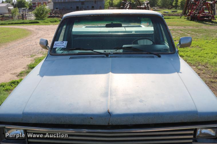 image for item DD8787 1984 Chevrolet Silverado K10 pickup truck