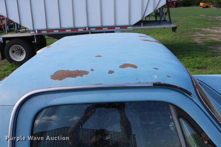 image for item DD8787 1984 Chevrolet Silverado K10 pickup truck