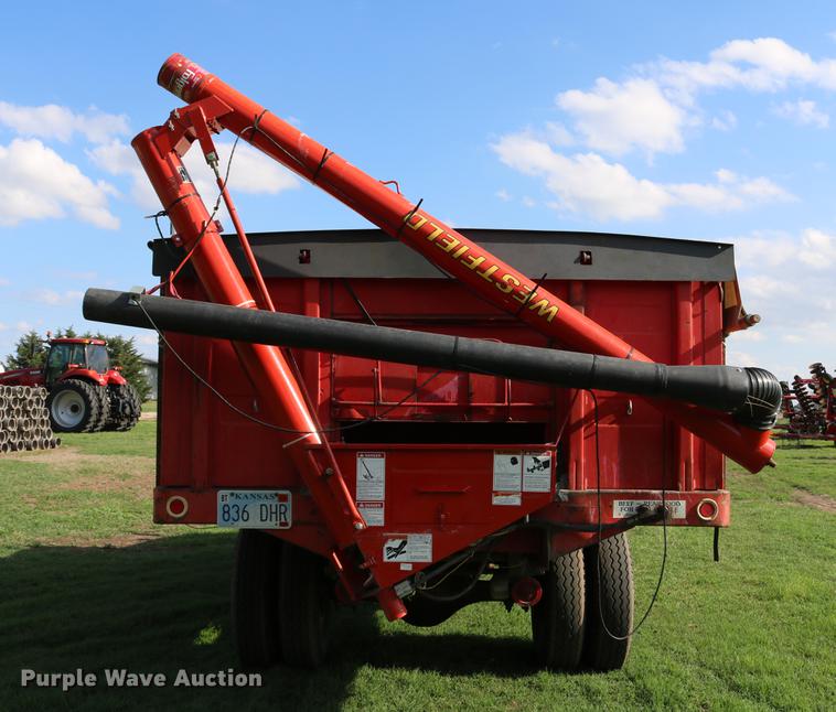 image for item DD8788 1970 International Loadstar 1600 grain truck