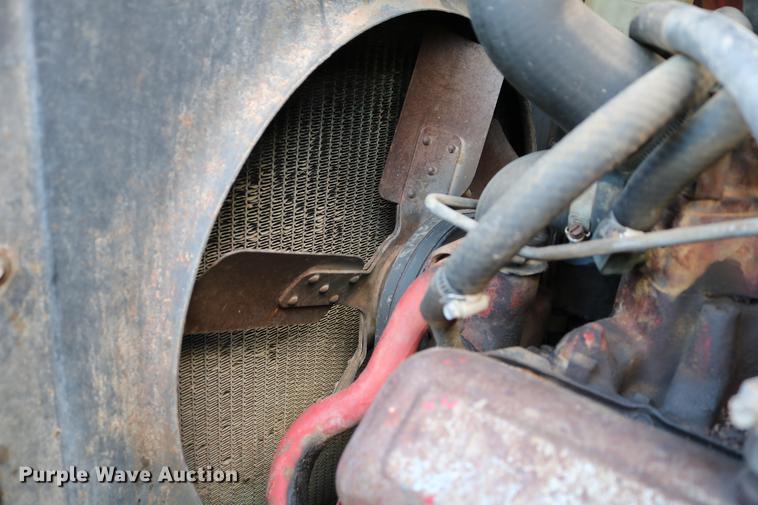 image for item DD8788 1970 International Loadstar 1600 grain truck