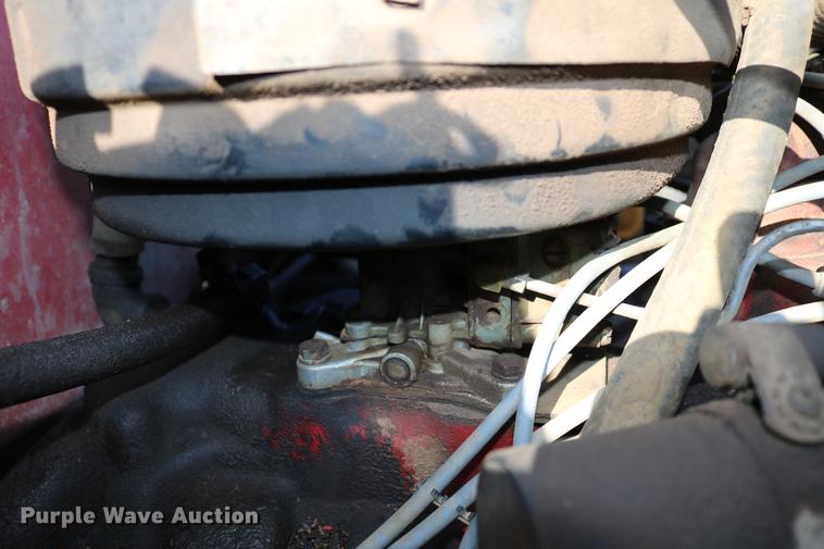 image for item DD8788 1970 International Loadstar 1600 grain truck