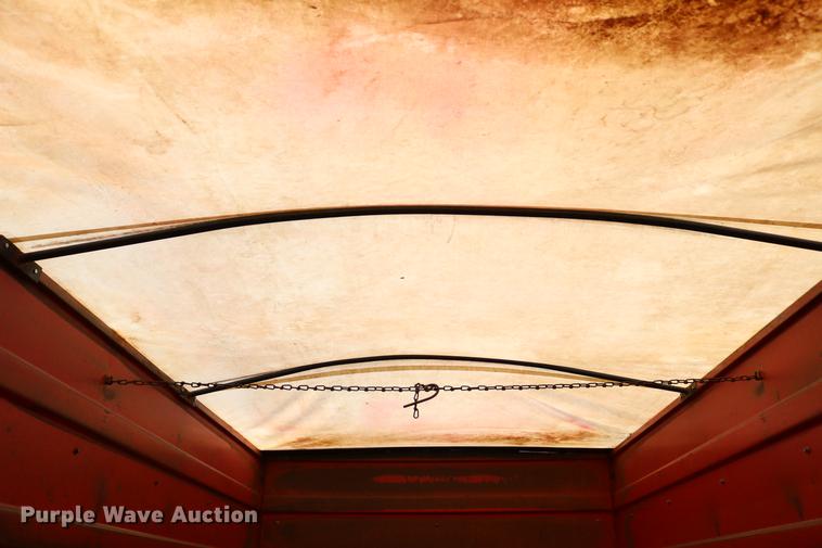 image for item DD8788 1970 International Loadstar 1600 grain truck