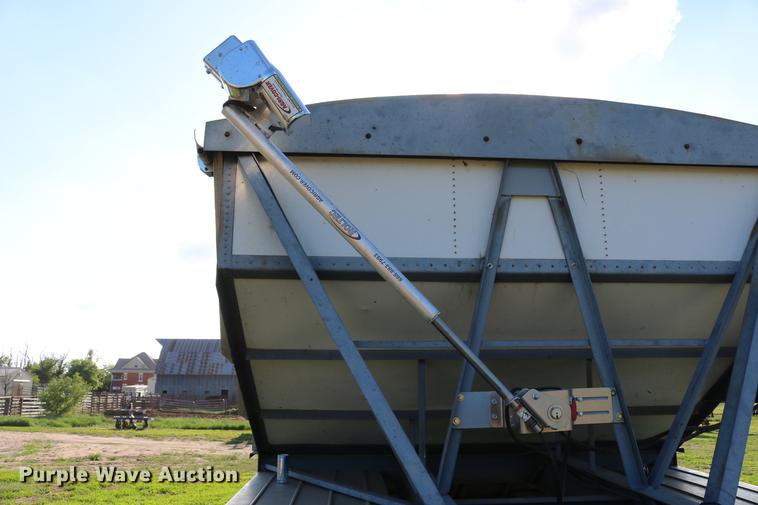 image for item DD8789 1979 Doonan single hopper bottom grain trailer