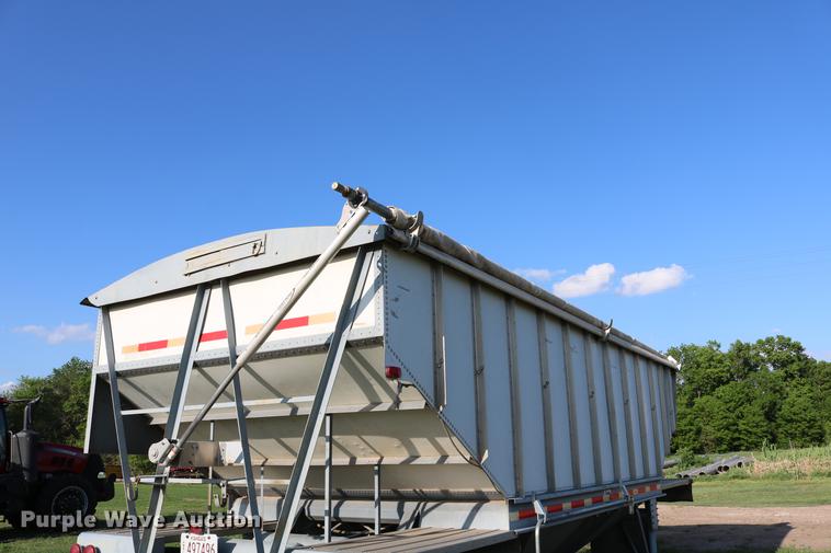 image for item DD8789 1979 Doonan single hopper bottom grain trailer