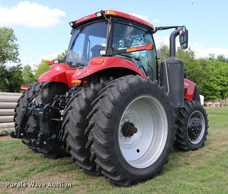 image for item DD8791 2014 Case IH Magnum 220 MFWD tractor