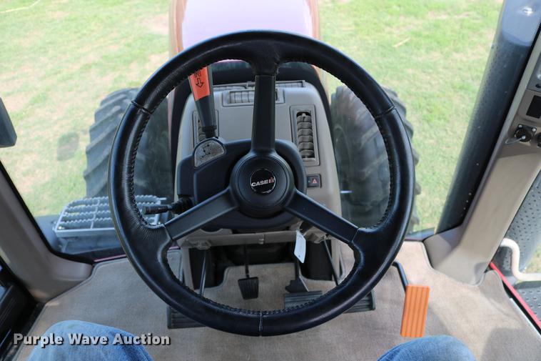 image for item DD8791 2014 Case IH Magnum 220 MFWD tractor