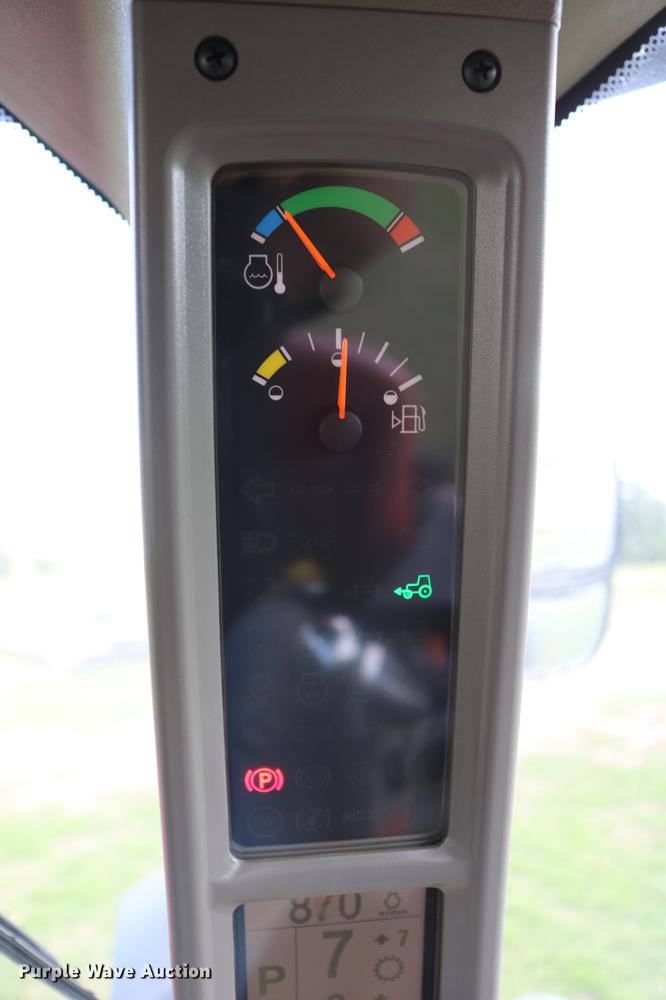 image for item DD8791 2014 Case IH Magnum 220 MFWD tractor