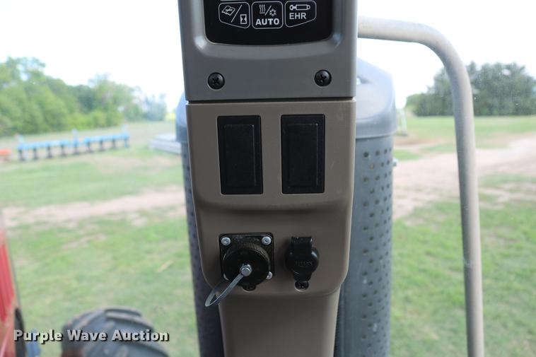 image for item DD8791 2014 Case IH Magnum 220 MFWD tractor