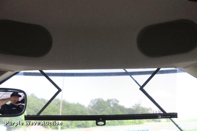 image for item DD8791 2014 Case IH Magnum 220 MFWD tractor