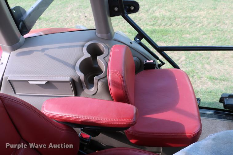 image for item DD8791 2014 Case IH Magnum 220 MFWD tractor