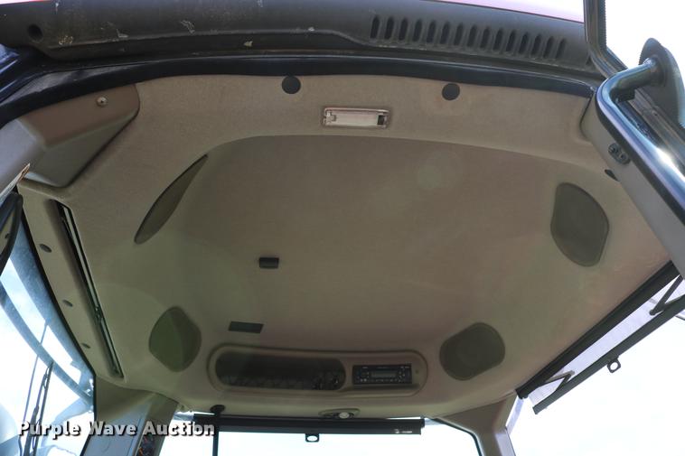 image for item DD8791 2014 Case IH Magnum 220 MFWD tractor