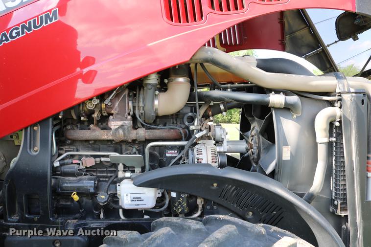 image for item DD8791 2014 Case IH Magnum 220 MFWD tractor