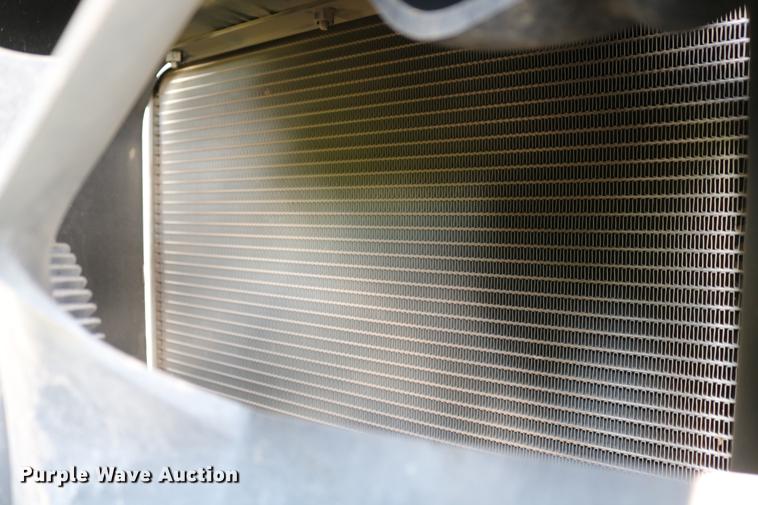 image for item DD8791 2014 Case IH Magnum 220 MFWD tractor