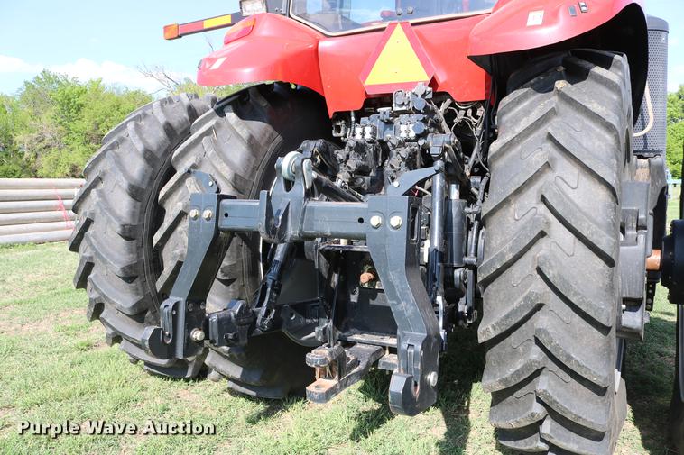 image for item DD8791 2014 Case IH Magnum 220 MFWD tractor