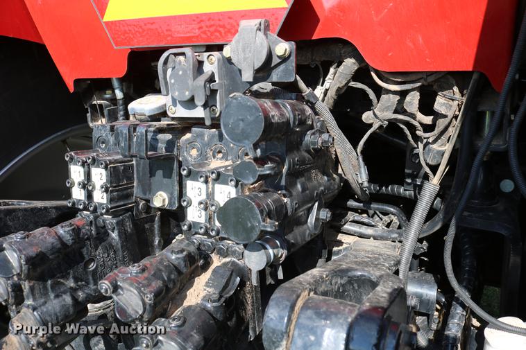 image for item DD8791 2014 Case IH Magnum 220 MFWD tractor