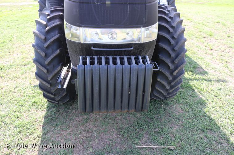 image for item DD8791 2014 Case IH Magnum 220 MFWD tractor