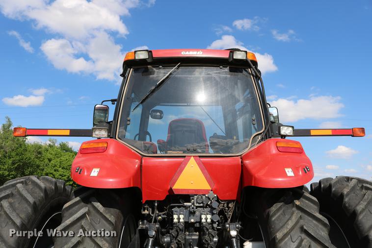 image for item DD8791 2014 Case IH Magnum 220 MFWD tractor
