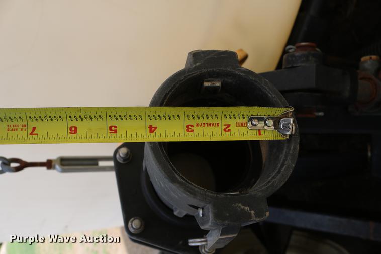 image for item DD8793 Wylie double cone nurse tank trailer