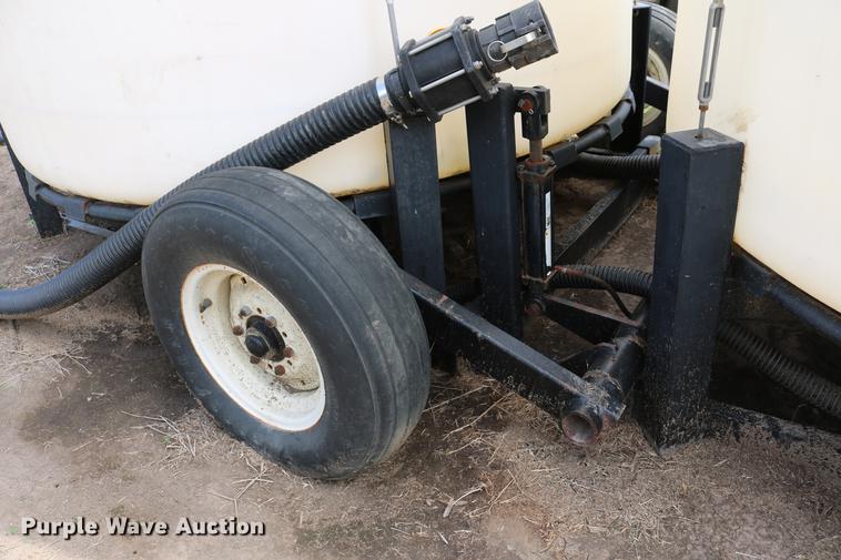 image for item DD8793 Wylie double cone nurse tank trailer