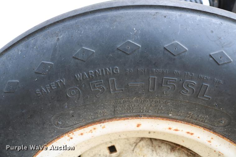 image for item DD8793 Wylie double cone nurse tank trailer