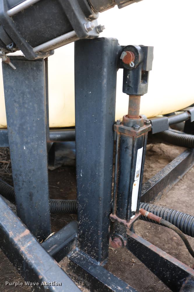 image for item DD8793 Wylie double cone nurse tank trailer