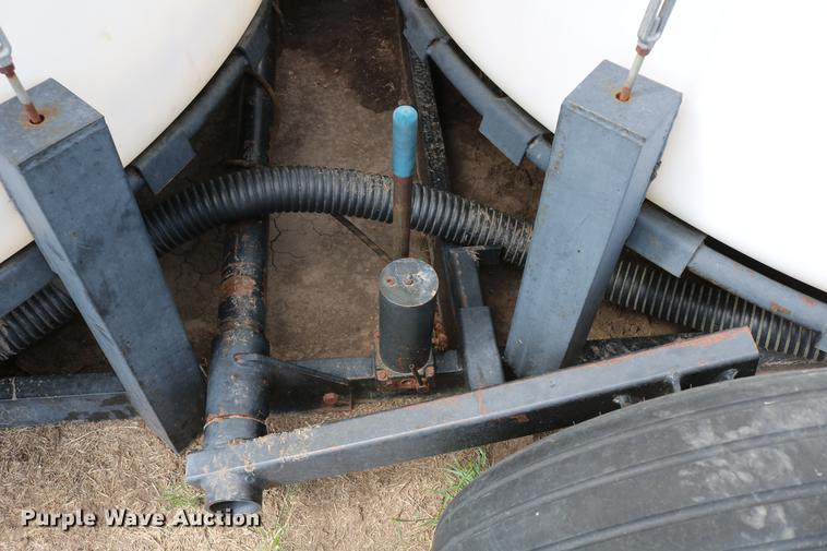 image for item DD8793 Wylie double cone nurse tank trailer