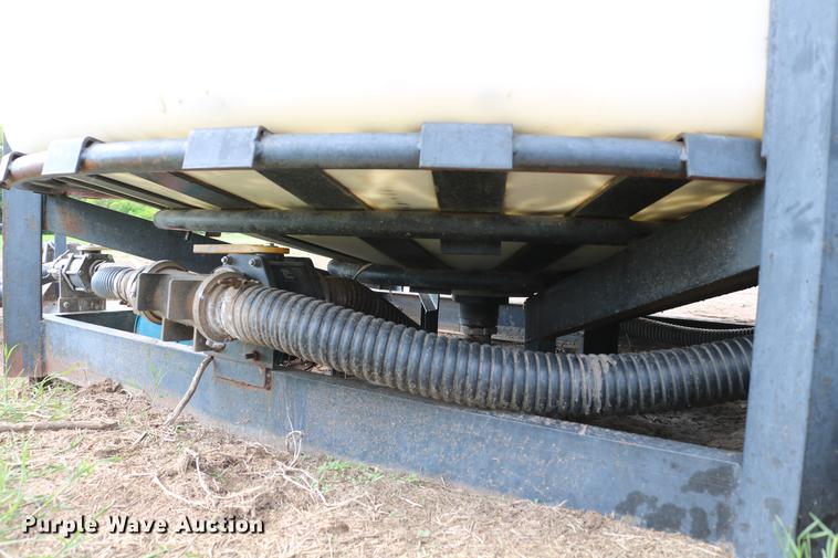 image for item DD8793 Wylie double cone nurse tank trailer