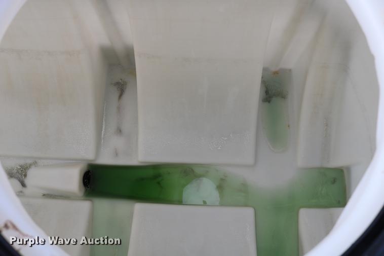 image for item DD8794 Nurse tank trailer