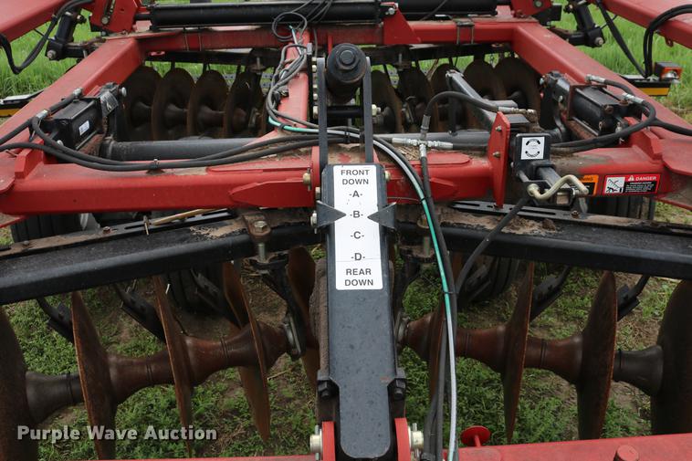image for item DD8796 Case IH RMX370 tandem disk