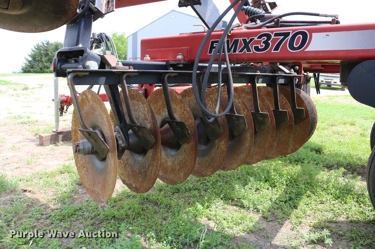 image for item DD8796 Case IH RMX370 tandem disk