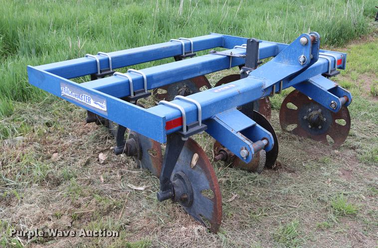 image for item DD8797 Blu-Jet TrackMaster track filler