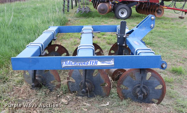 image for item DD8797 Blu-Jet TrackMaster track filler