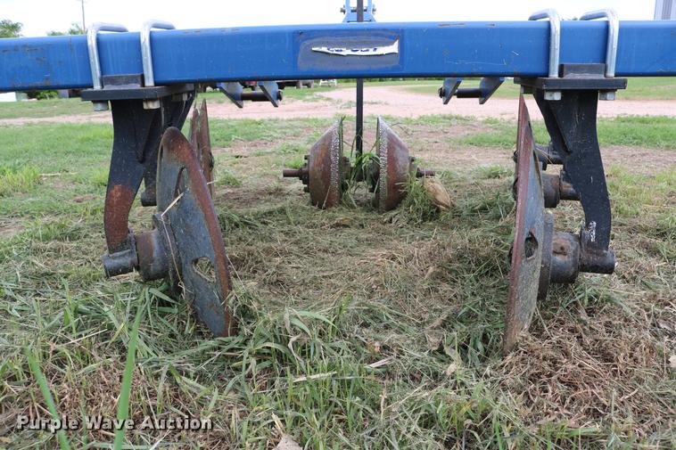 image for item DD8797 Blu-Jet TrackMaster track filler