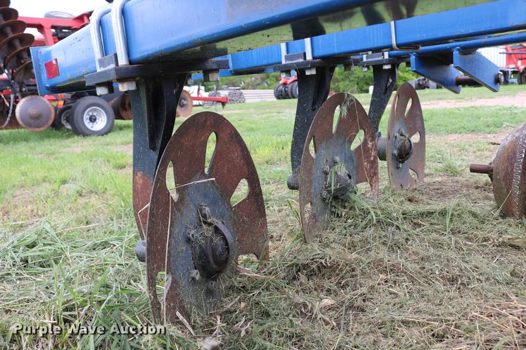 image for item DD8797 Blu-Jet TrackMaster track filler