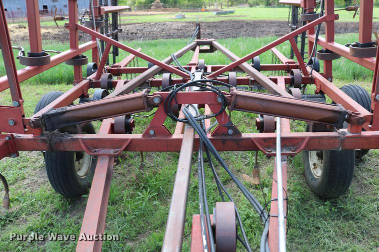 image for item DD8799 Kent 6330 Series V field cultivator