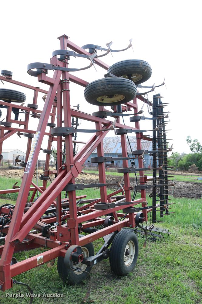 image for item DD8799 Kent 6330 Series V field cultivator