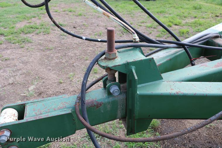 image for item DD8800 QuinStar field cultivator