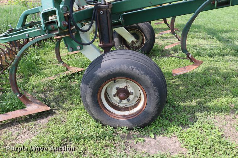 image for item DD8801 QuinStar FM428 field cultivator