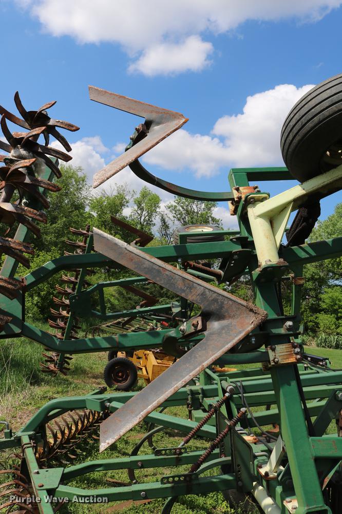 image for item DD8801 QuinStar FM428 field cultivator