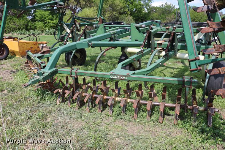 image for item DD8801 QuinStar FM428 field cultivator