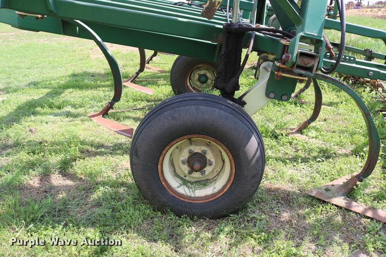 image for item DD8801 QuinStar FM428 field cultivator