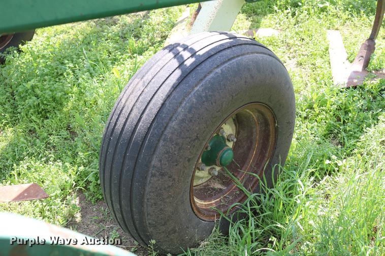 image for item DD8801 QuinStar FM428 field cultivator