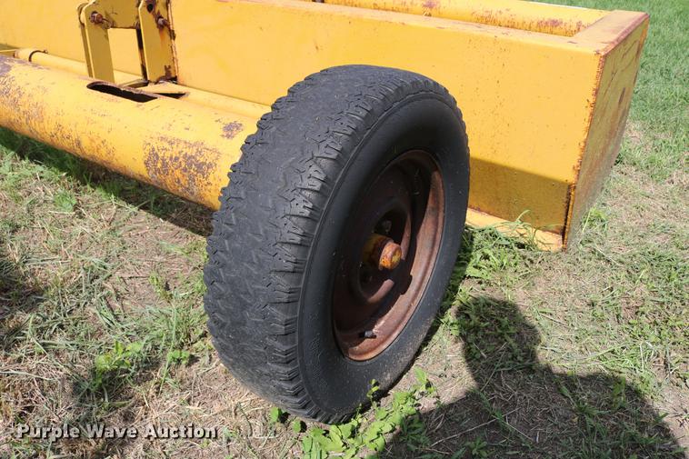 image for item DD8802 Box scraper